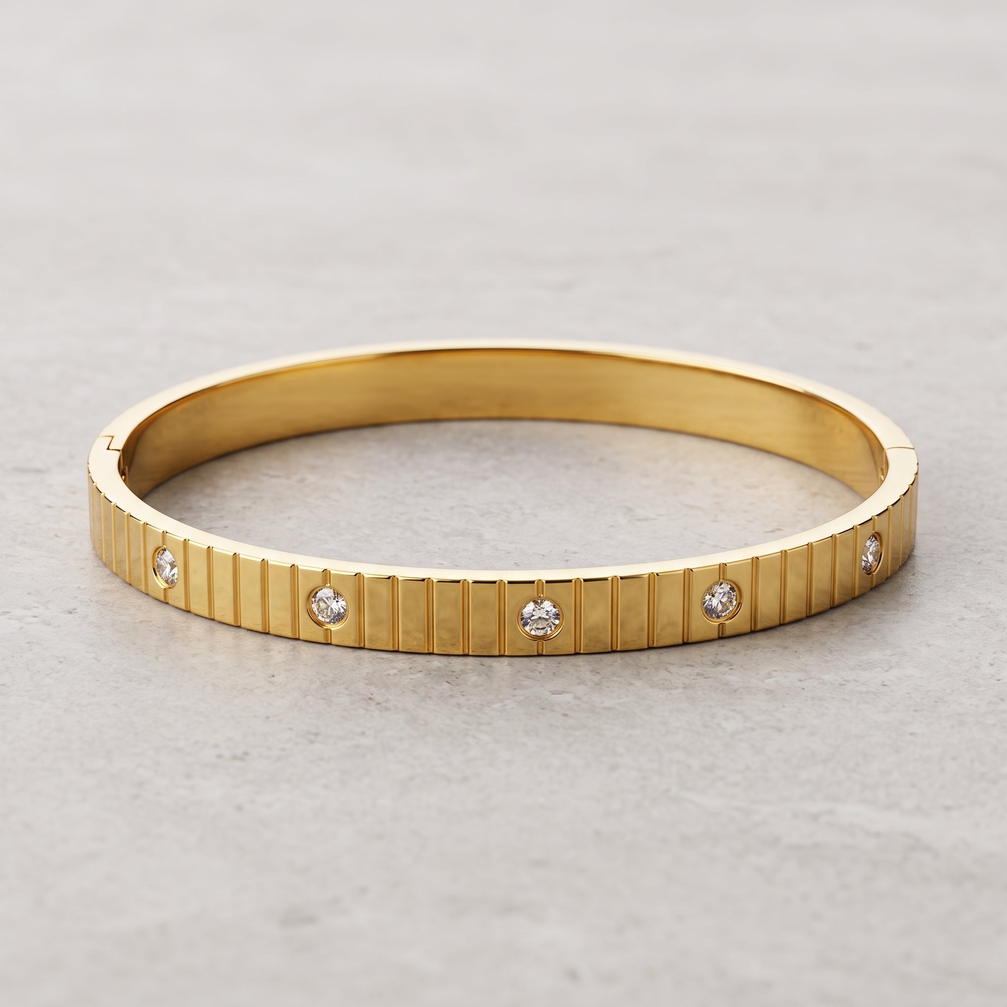 Ribbed Crystal Golden Bangle